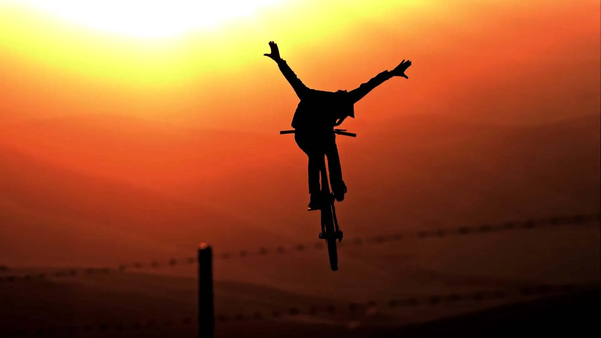 Brandon Semenuk no hander at sunset - unReal film.