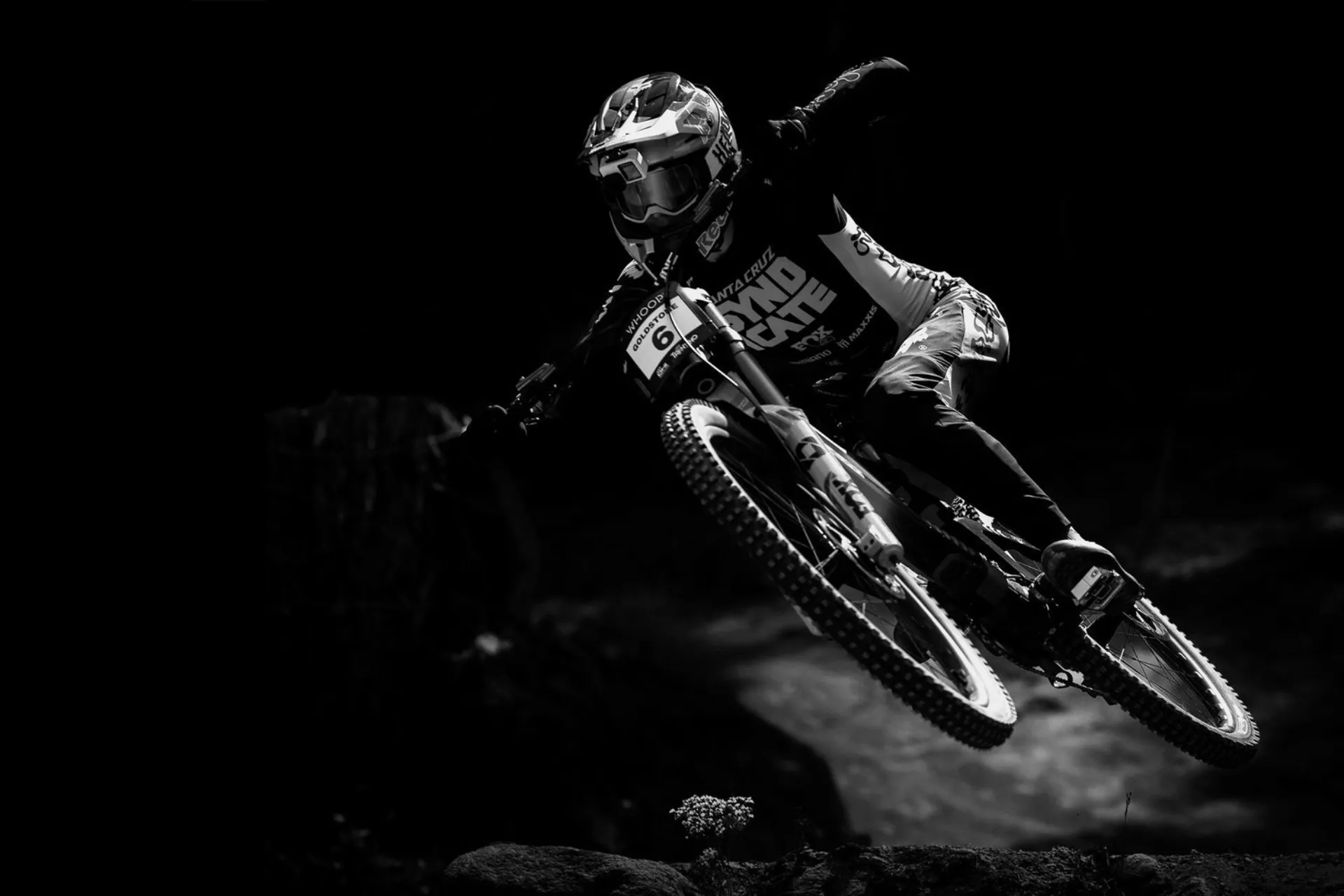 Jackson Goldstone races his Santa Cruz in the 2025 UCU Downhill World cup